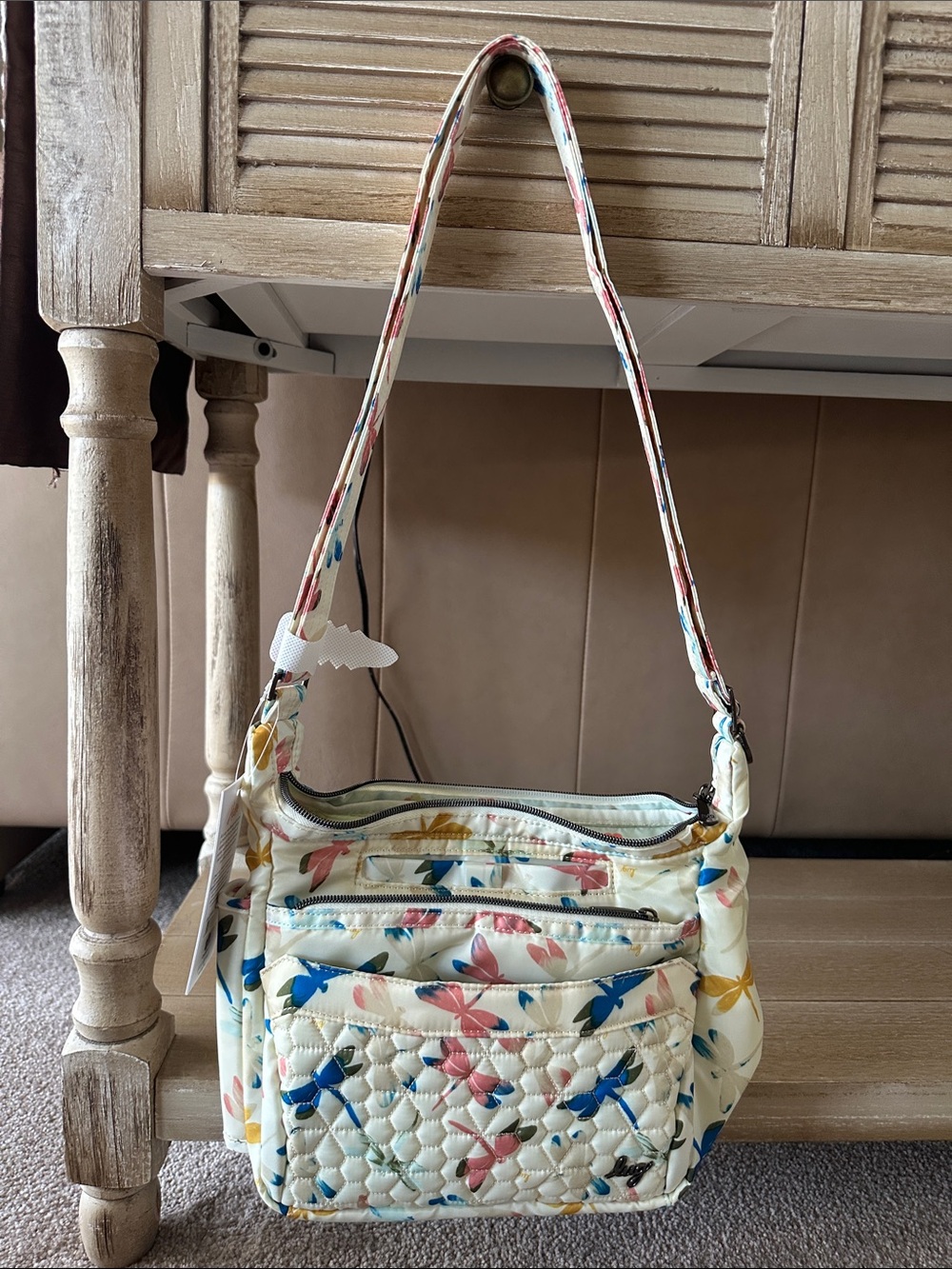 Lug Flutter SE, butterfly print